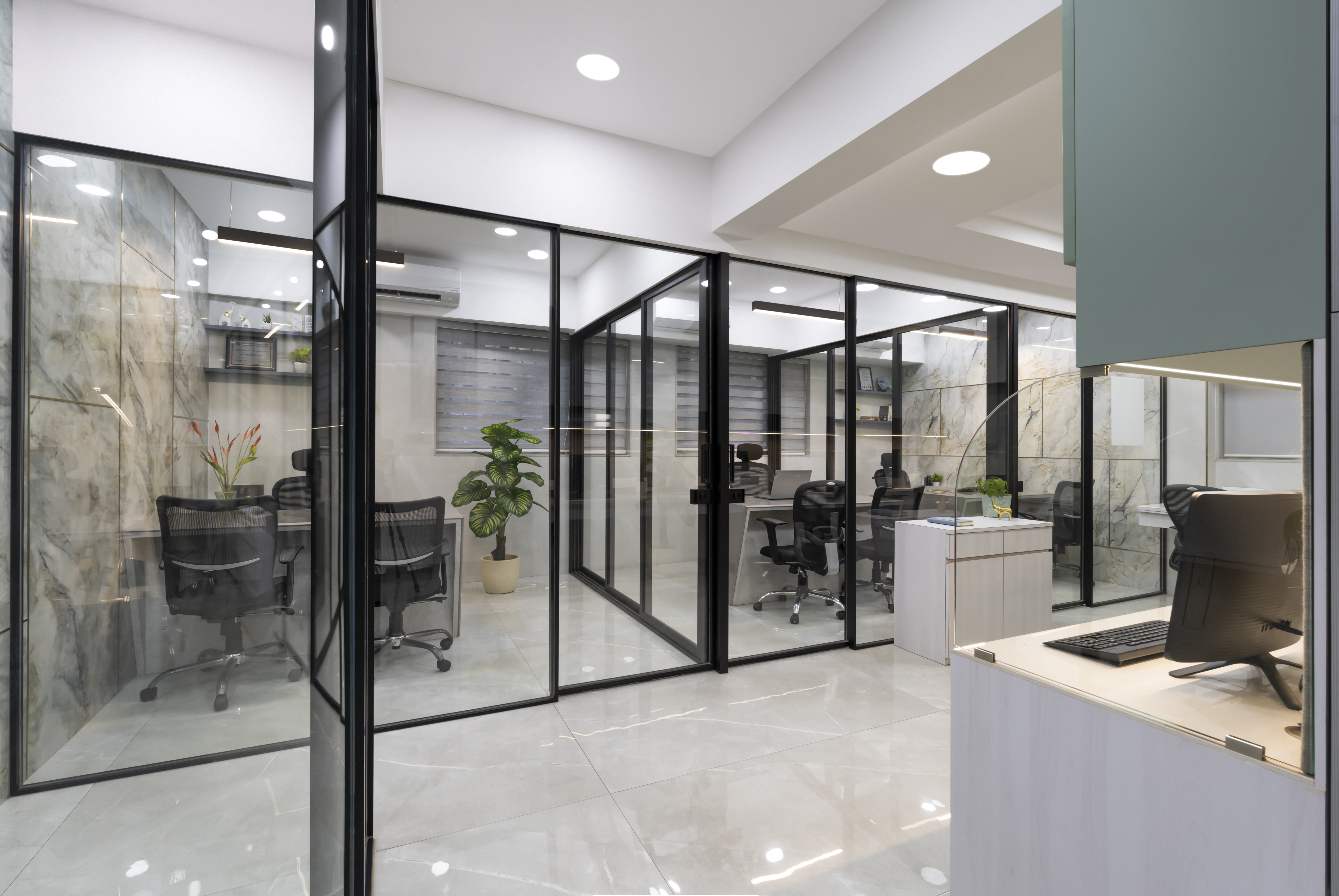 Aurico Office Image